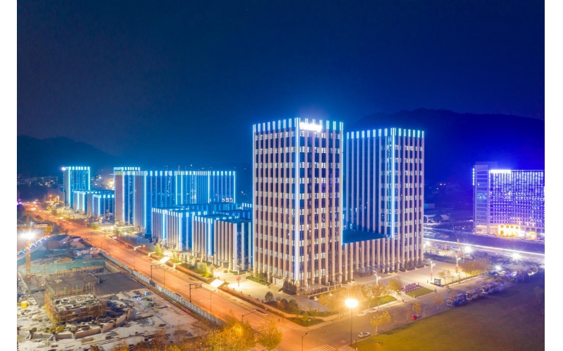 樓體亮化工程探秘：不僅僅是照明，還有這些背后的精彩