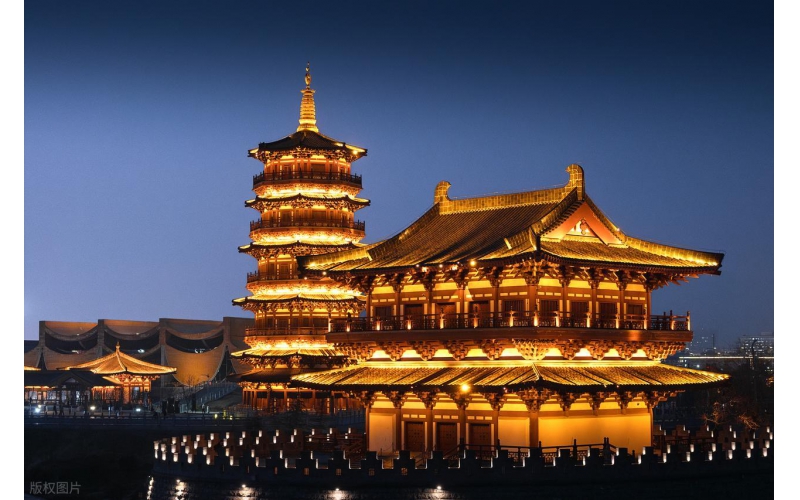 光影筑境 匠心賦能&mdash;&mdash;山東原實(shí)科技亮化施工核心優(yōu)勢解析